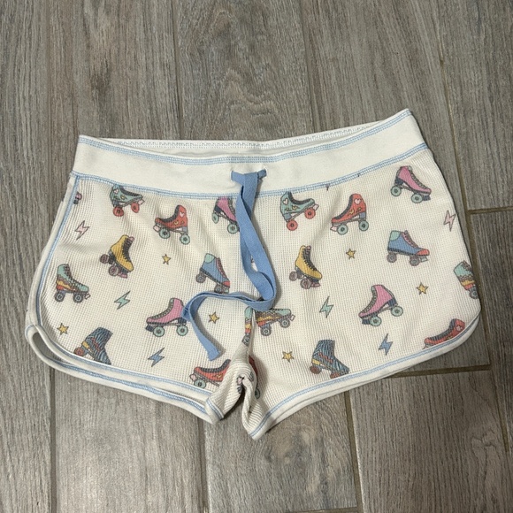 NWOT! Women's PJ Salvage Waffle Roller Skate Pajama Shorts - MEDIUM - Picture 1 of 8